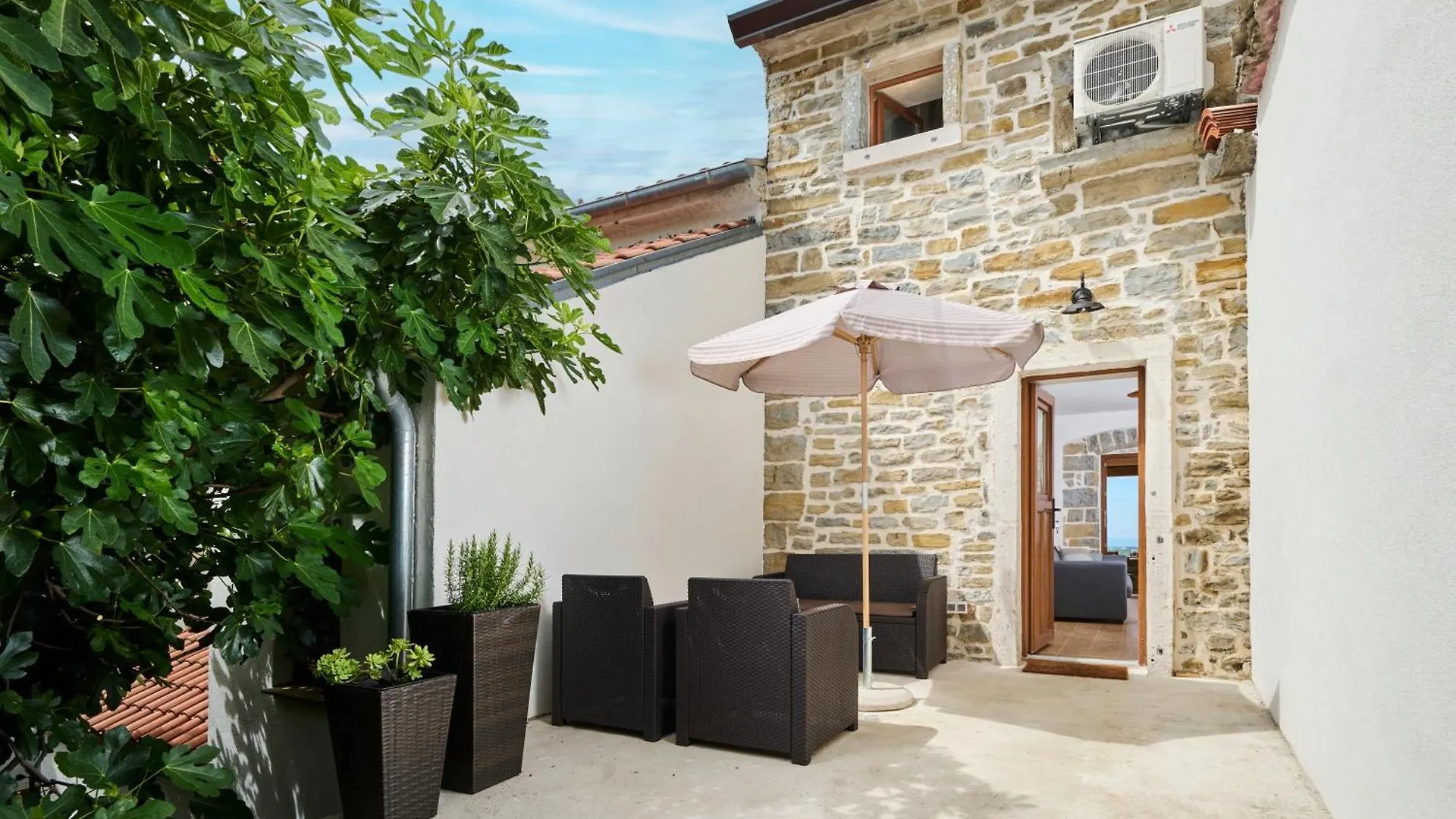 Holiday home Casa Minalu Villa Marusici  Croatia